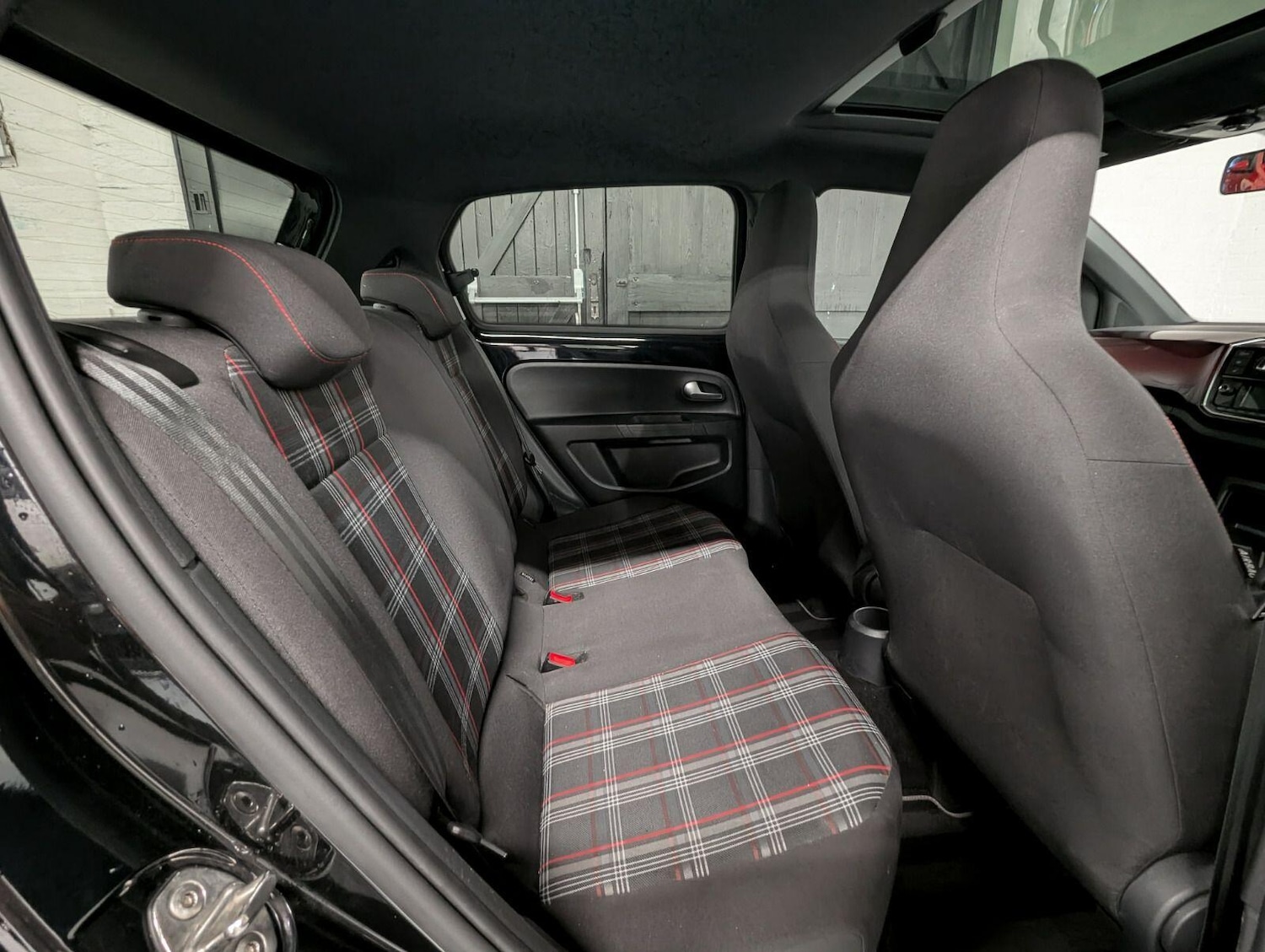 Used Volkswagen up! 2019 for sale - 77387355: Photo 16