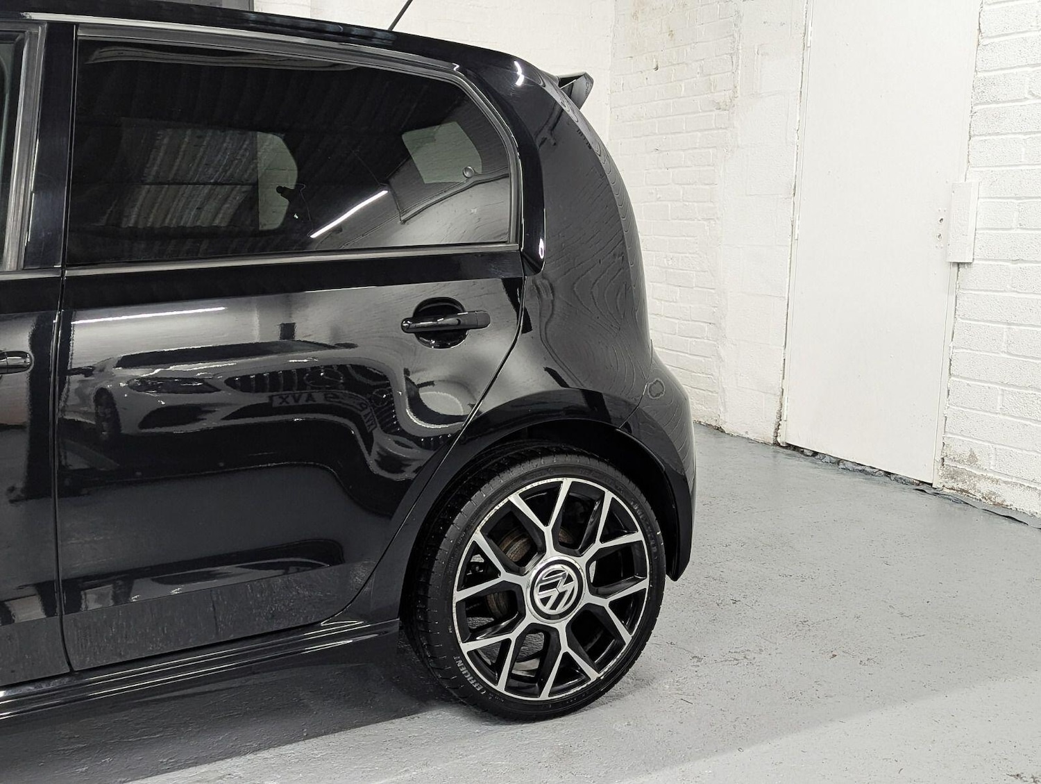 Used Volkswagen up! 2019 for sale - 77387355: Photo 26