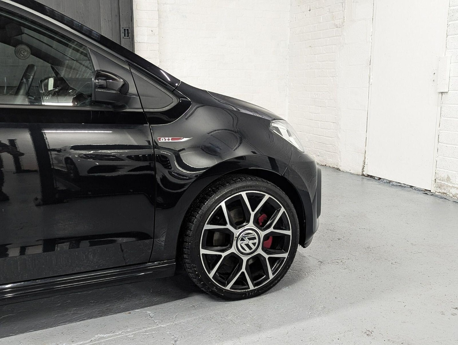 Used Volkswagen up! 2019 for sale - 77387355: Photo 38