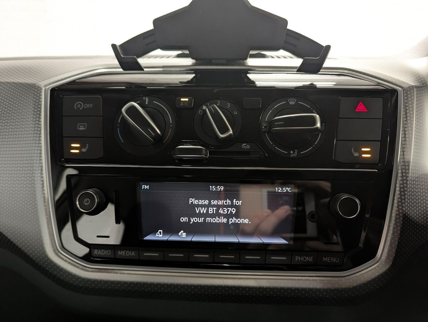 Used Volkswagen up! 2017 for sale - 77657718: Photo 22