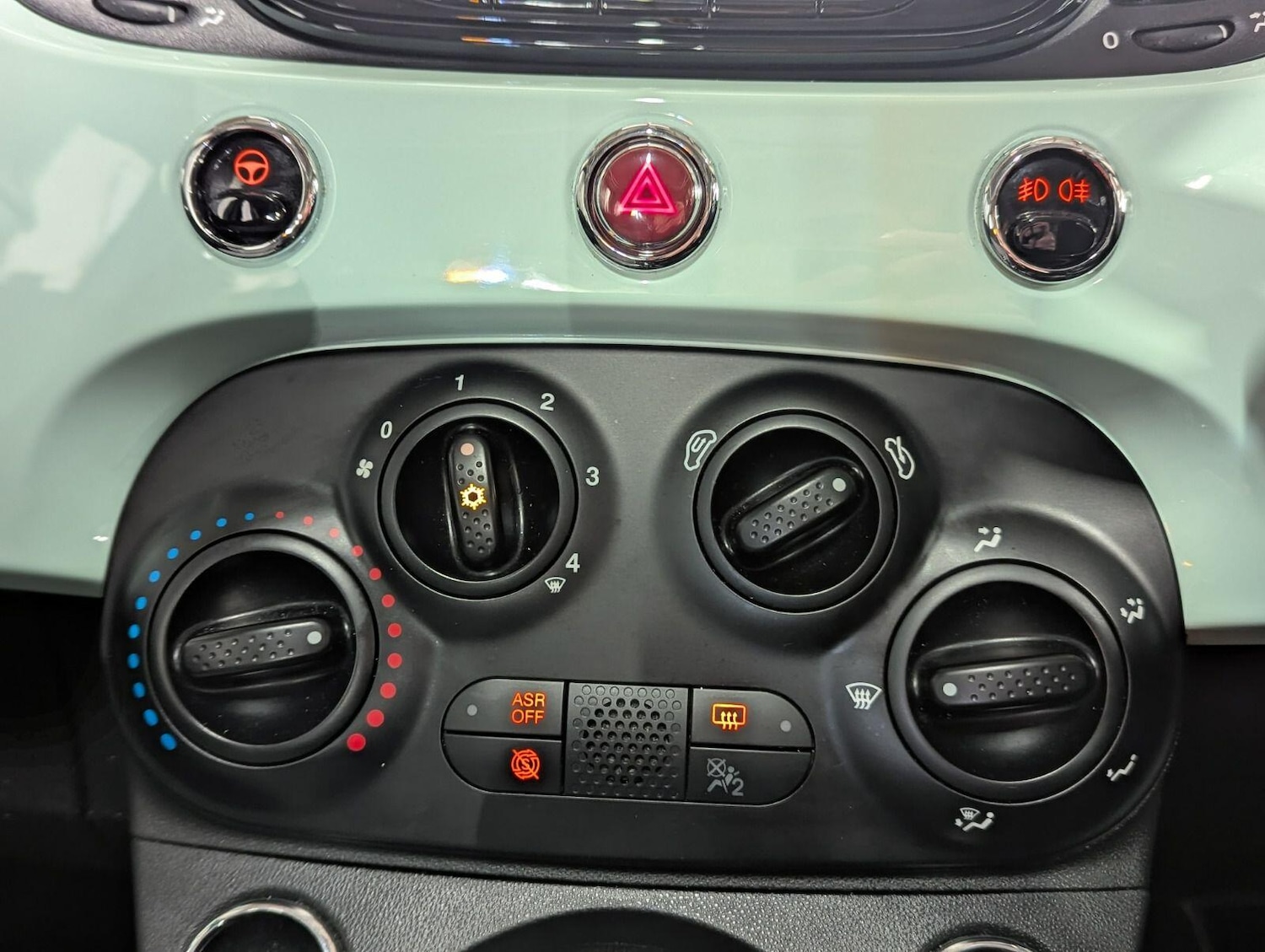 Used Fiat 500 2018 for sale - 77549560: Photo 43