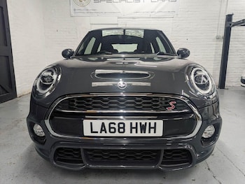 Used MINI Hatch 2019 for sale - 78561598: Photo