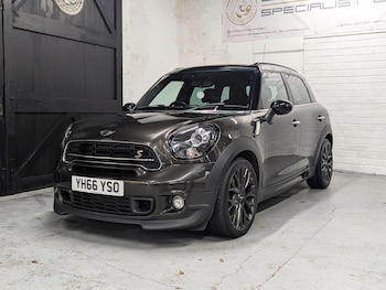 Used MINI Countryman 2016 for sale - 76800995: Photo