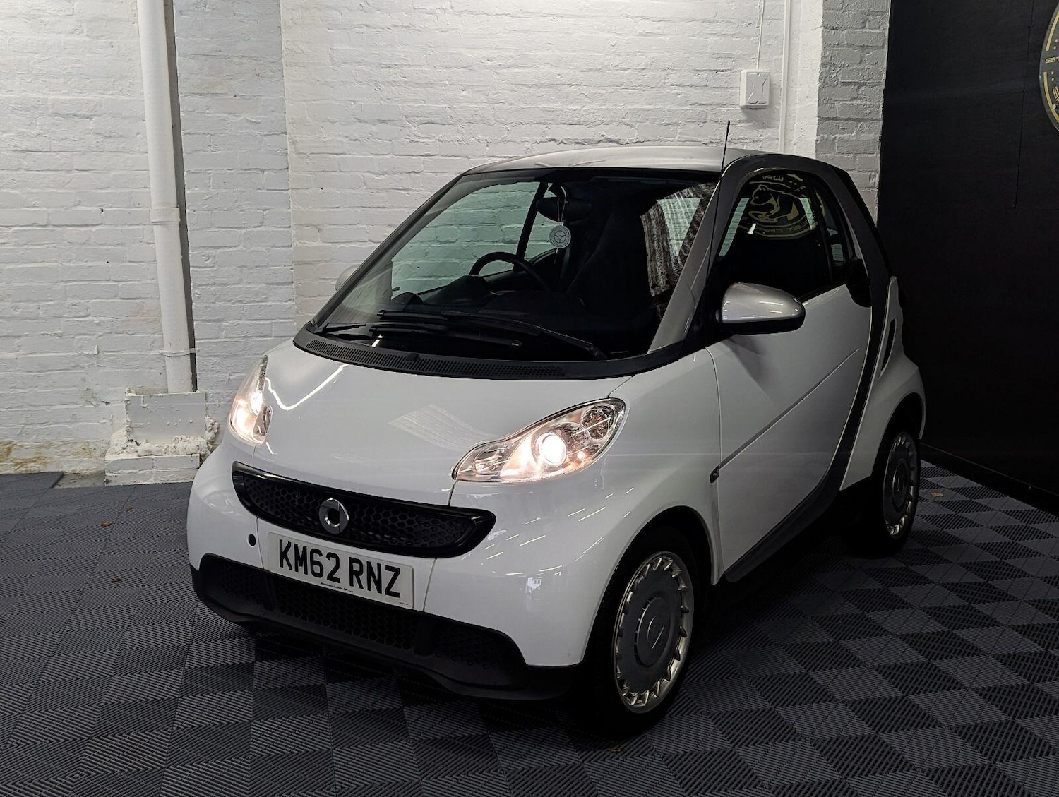 Used smart fortwo 2012 for sale - 76607643: Photo 3