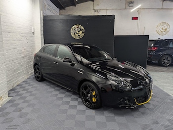 Used Alfa Romeo Giulietta 2019 for sale - 76607315: Photo