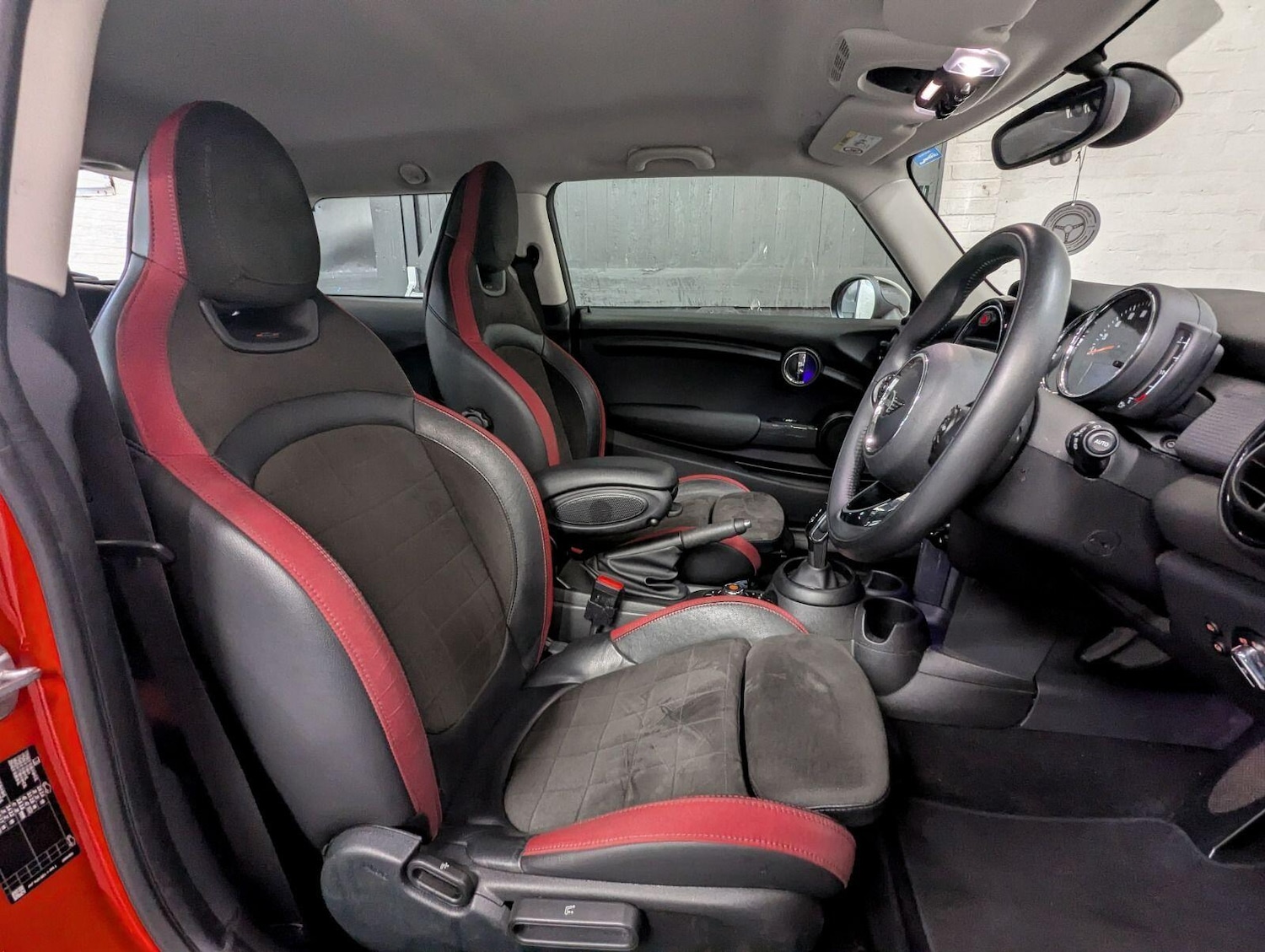 Used MINI Hatch 2018 for sale - 78101378: Photo 25