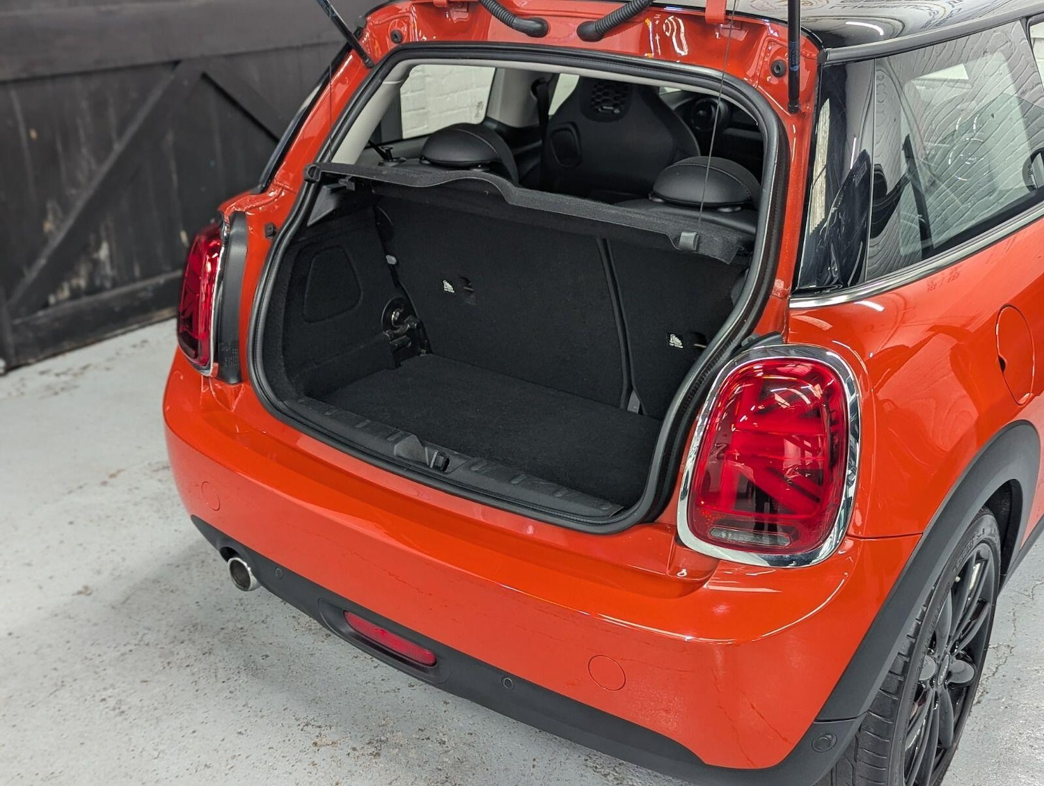 Used MINI Hatch 2018 for sale - 78101378: Photo 38