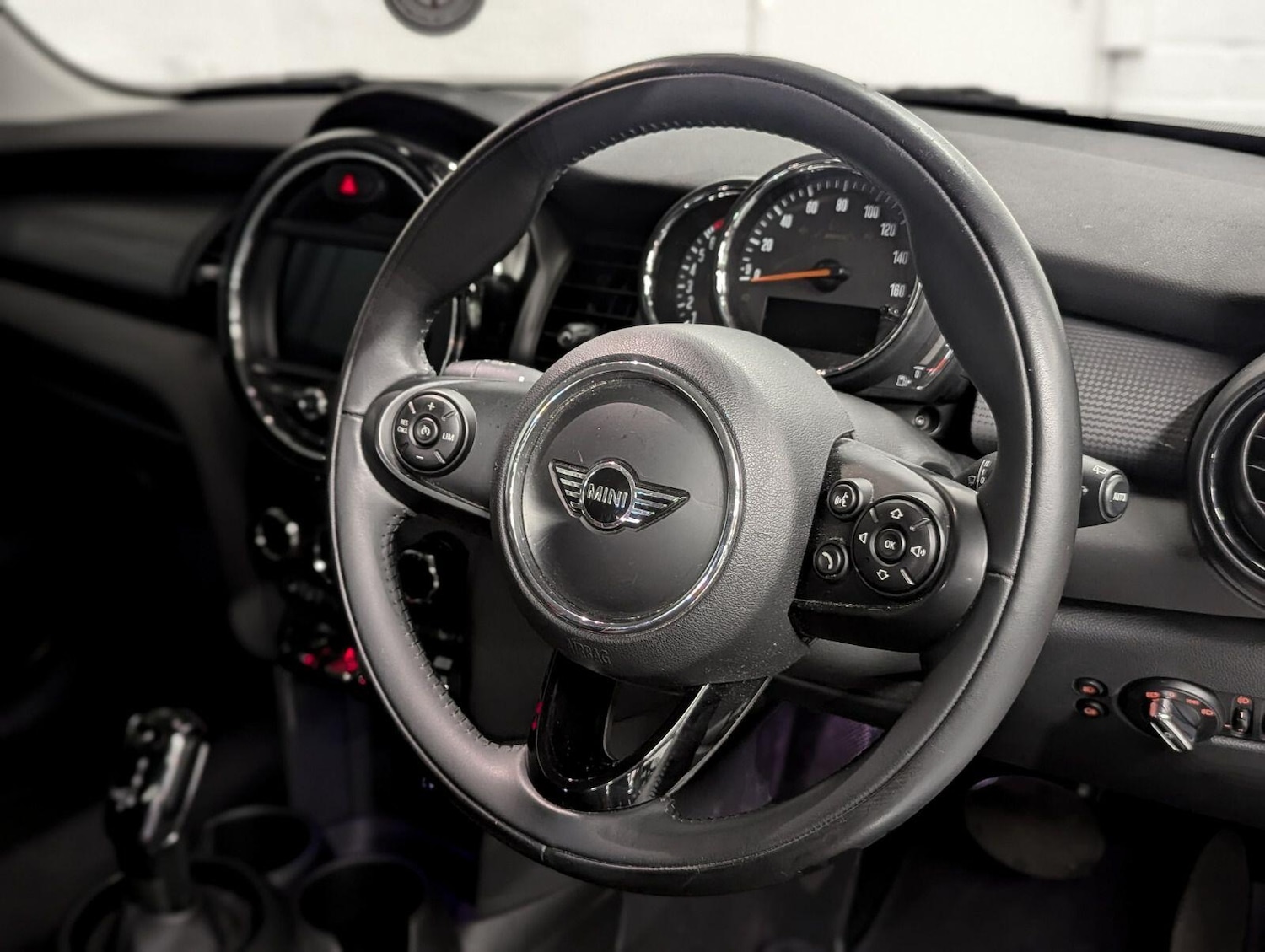 Used MINI Hatch 2018 for sale - 78101378: Photo 39