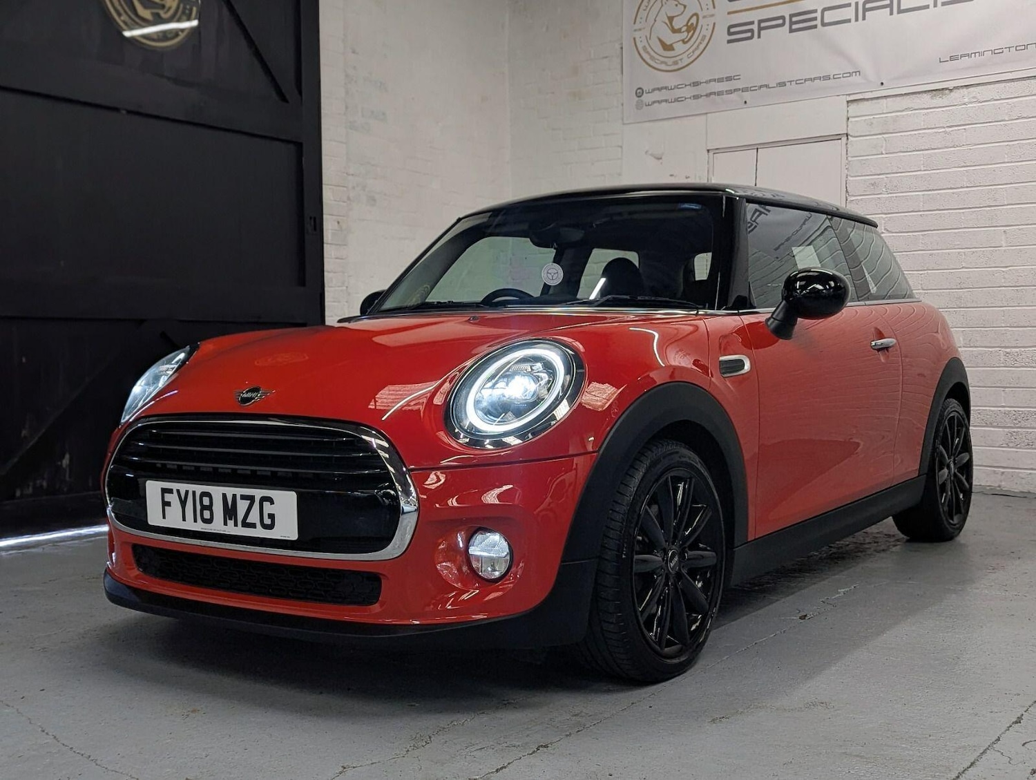 Used MINI Hatch 2018 for sale - 78101378: Photo 5