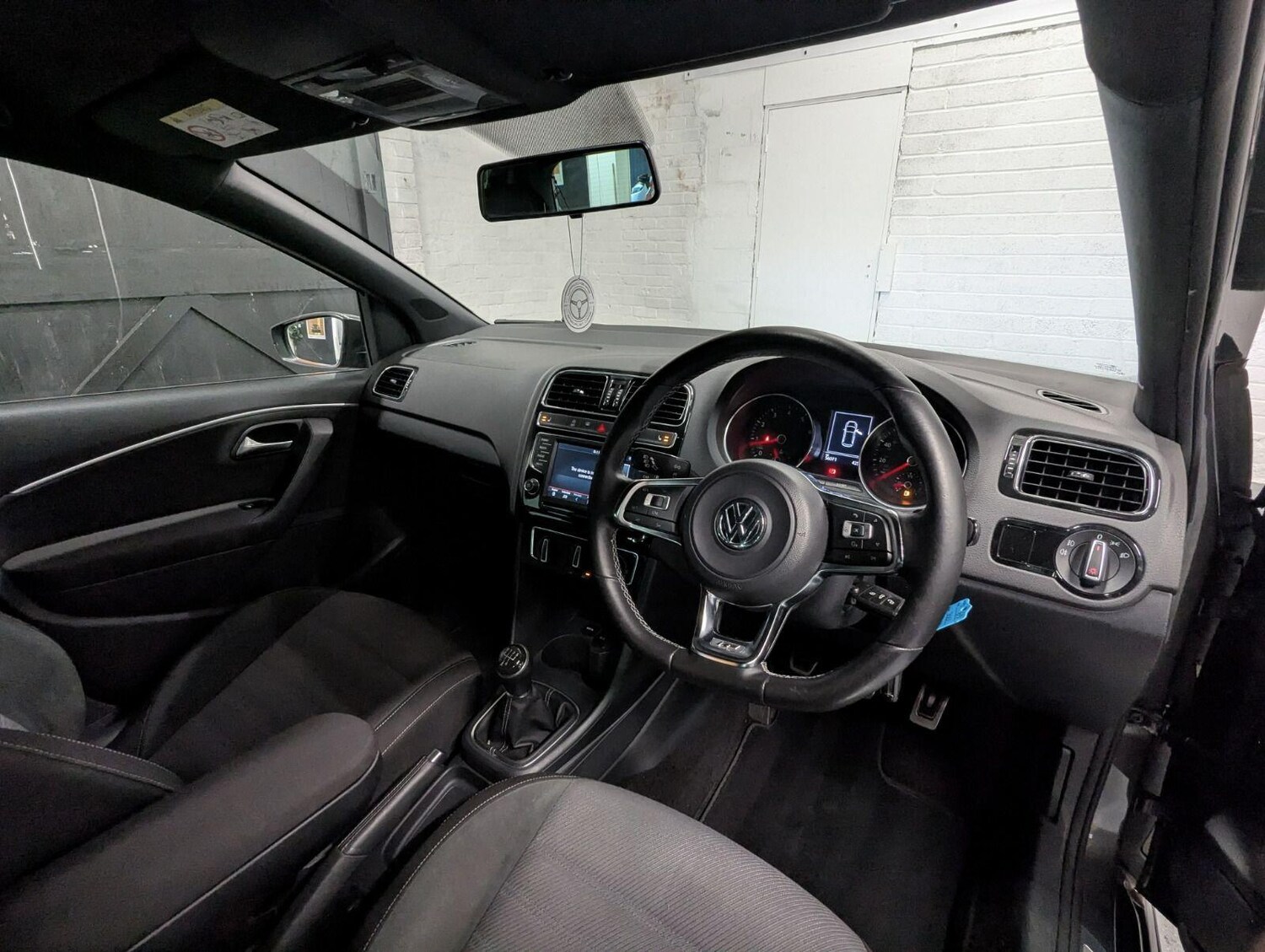 Used Volkswagen Polo for sale - 77587107: Photo 16