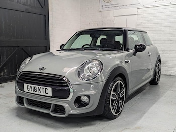 Used MINI Hatch 2018 for sale - 78636497: Photo