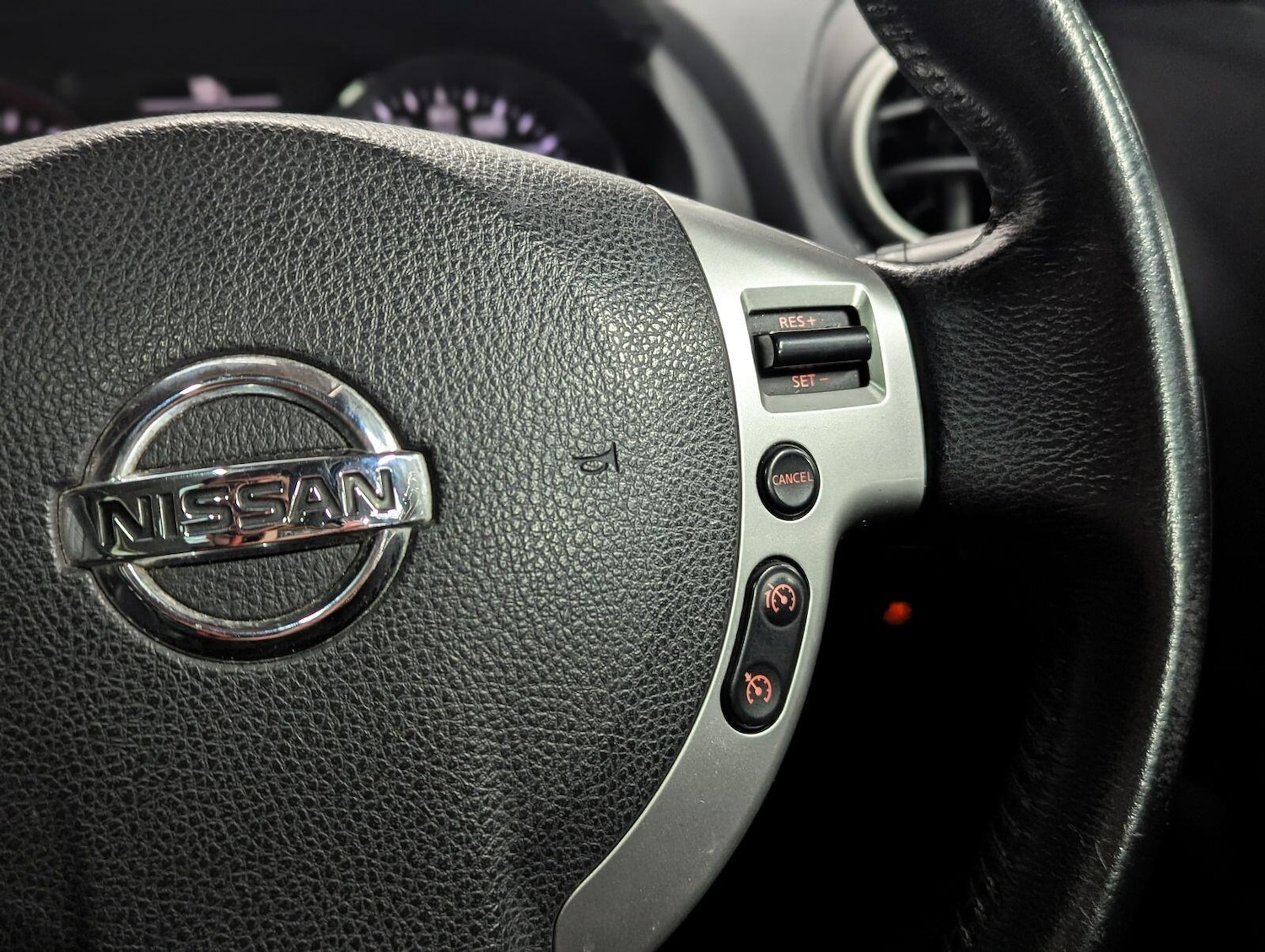 Used Nissan Qashqai 2010 for sale - 76802231: Photo 32