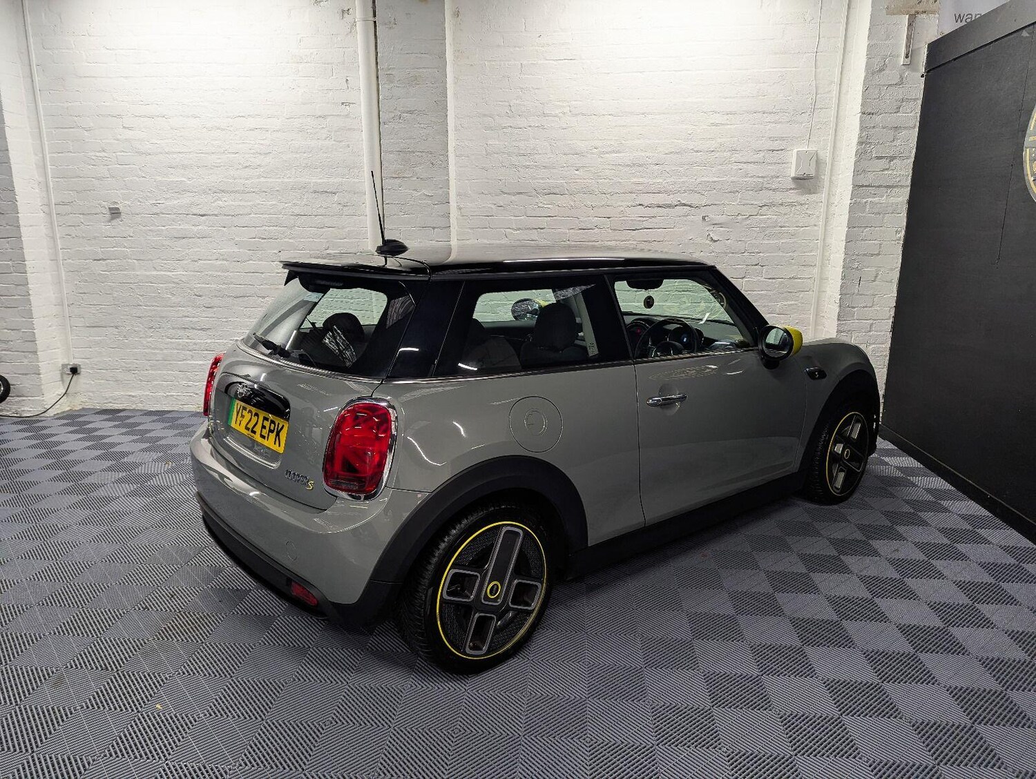 Used MINI Electric Hatch 2022 for sale - 76607447: Photo 13