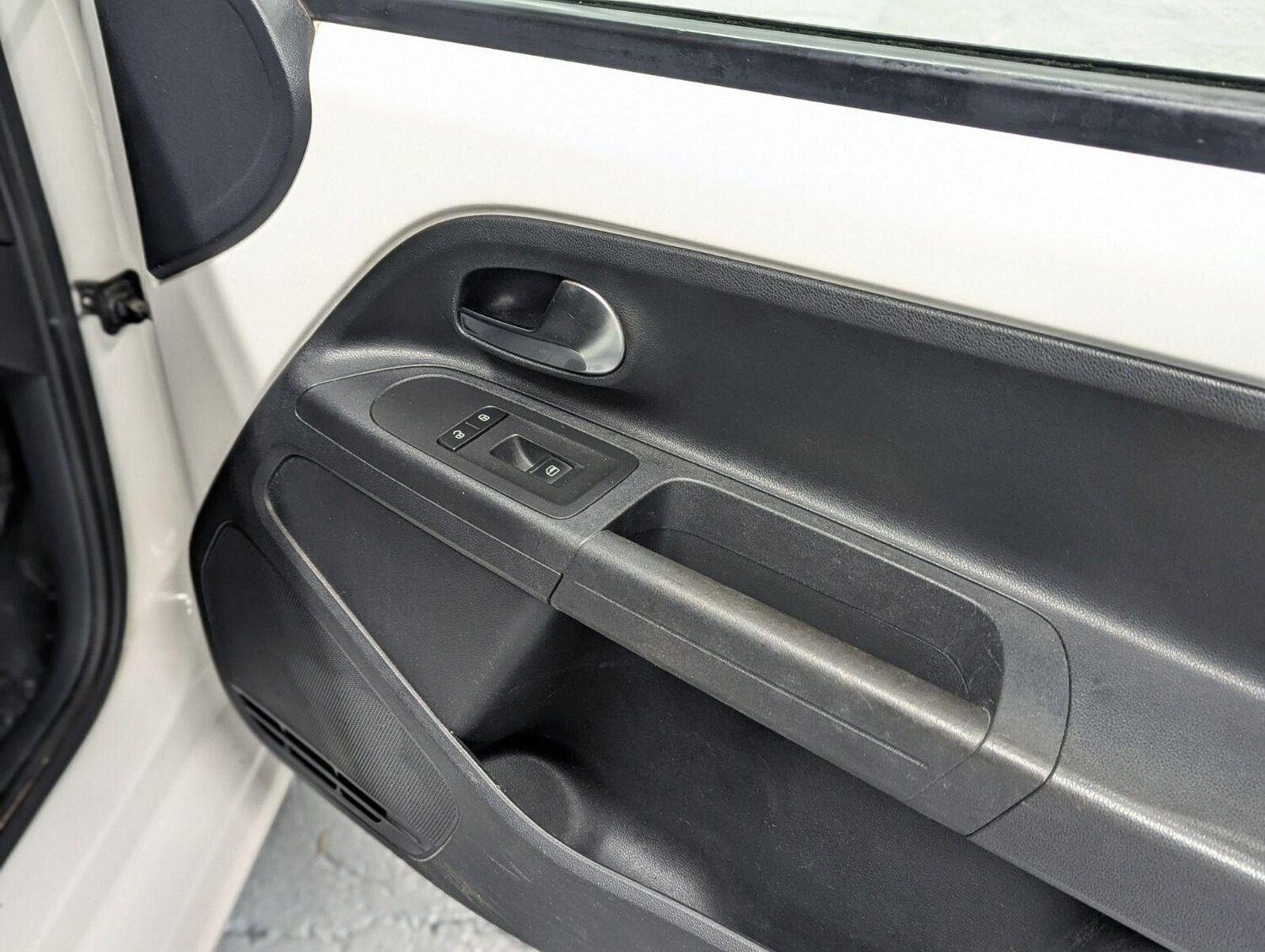 Used Volkswagen up! for sale - 77424857: Photo 26