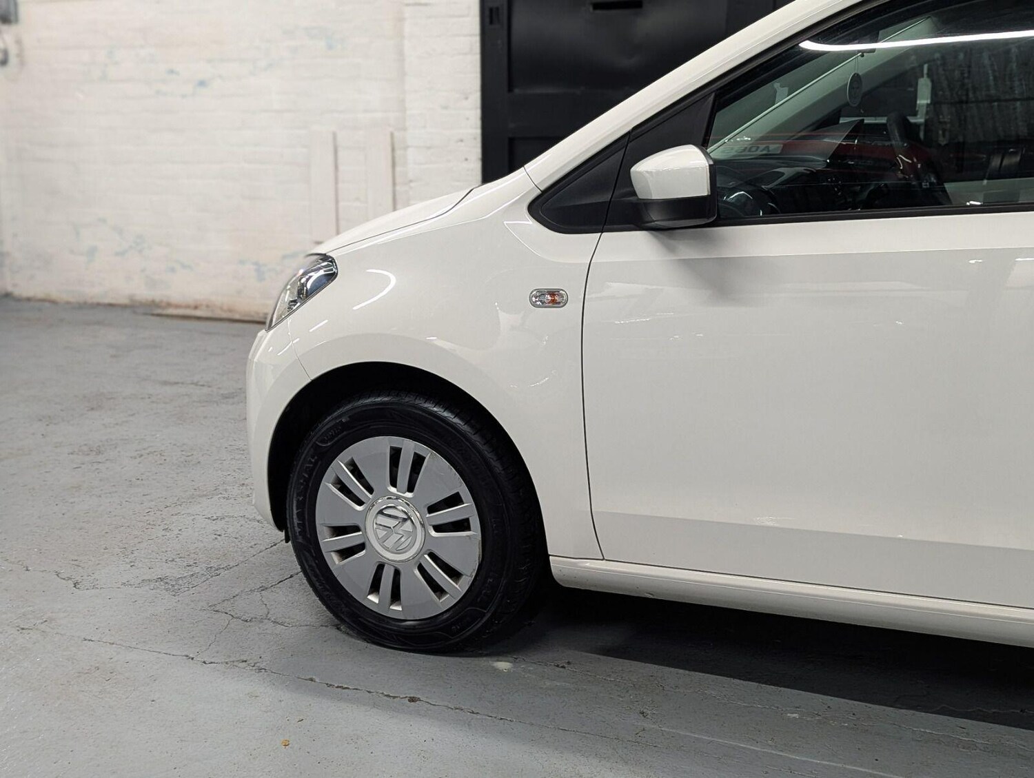 Used Volkswagen up! for sale - 77424857: Photo 29