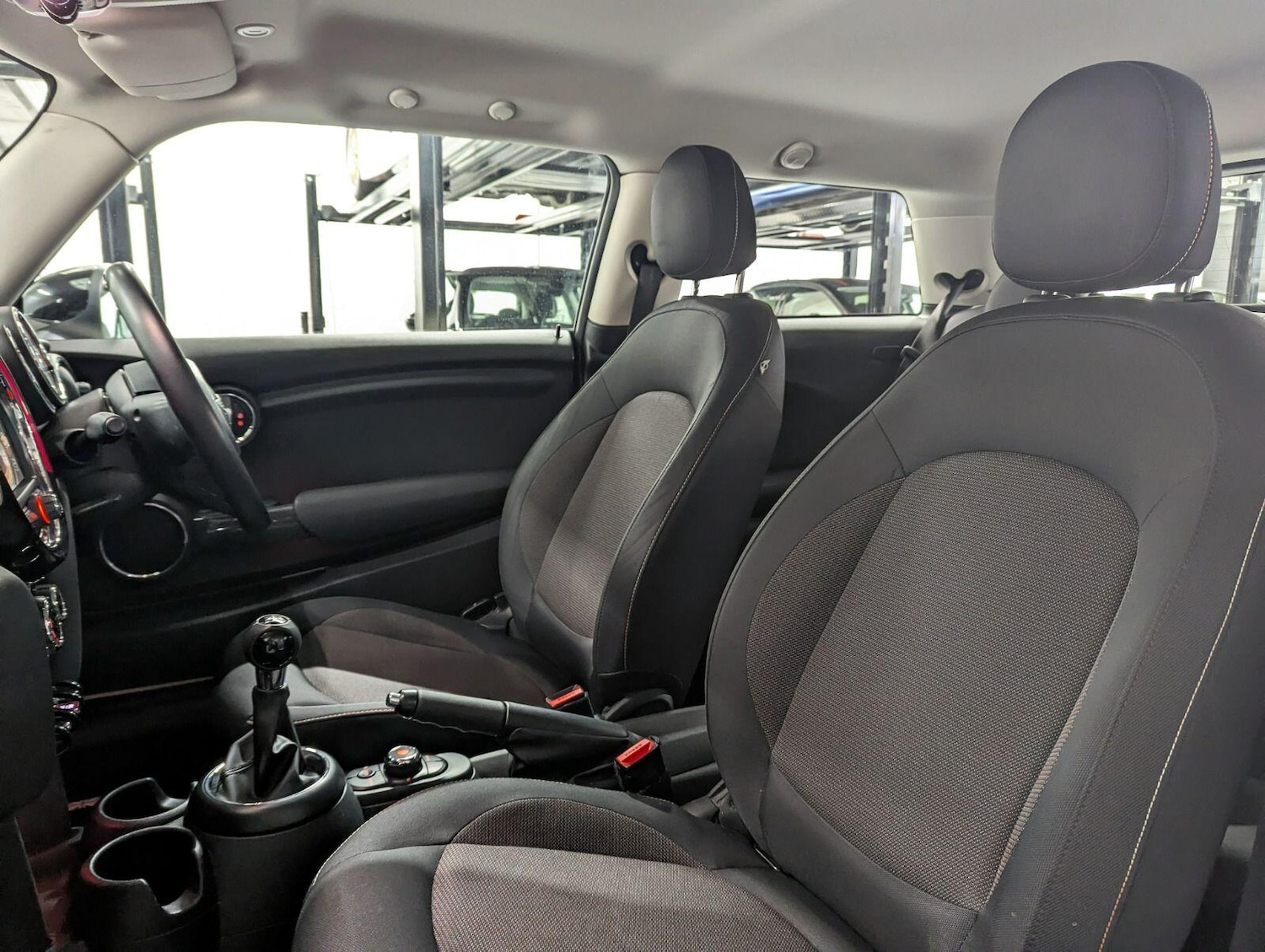 Used MINI Hatch 2015 for sale - 77646982: Photo 41