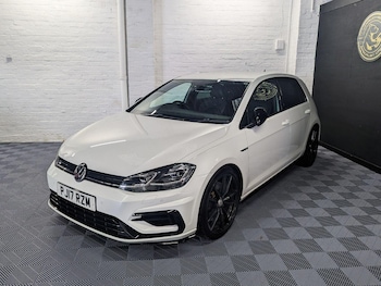 Used Volkswagen Golf 2017 for sale - 76608284: Photo