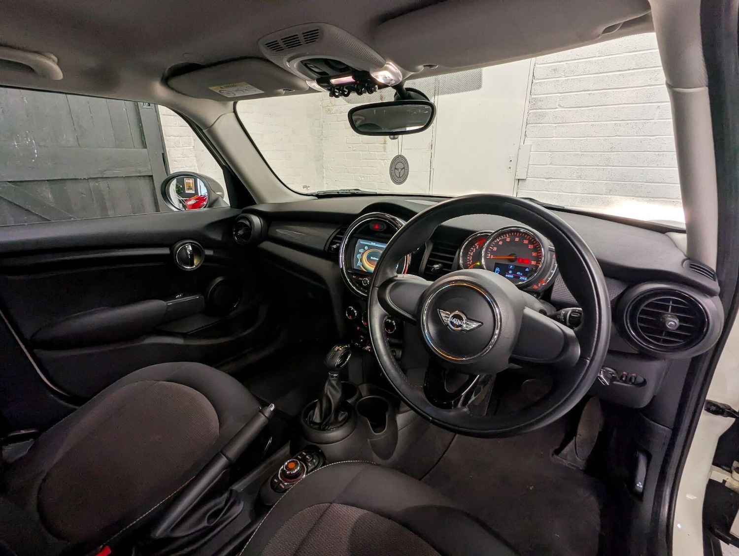 Used MINI Hatch 2017 for sale - 78184820: Photo 17