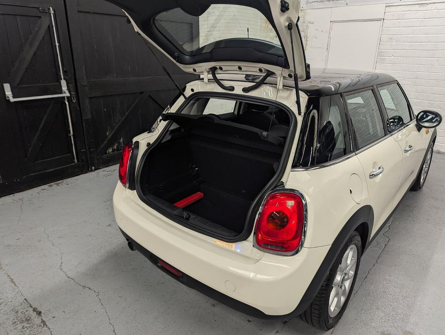 Used MINI Hatch 2017 for sale - 78184820: Photo 30