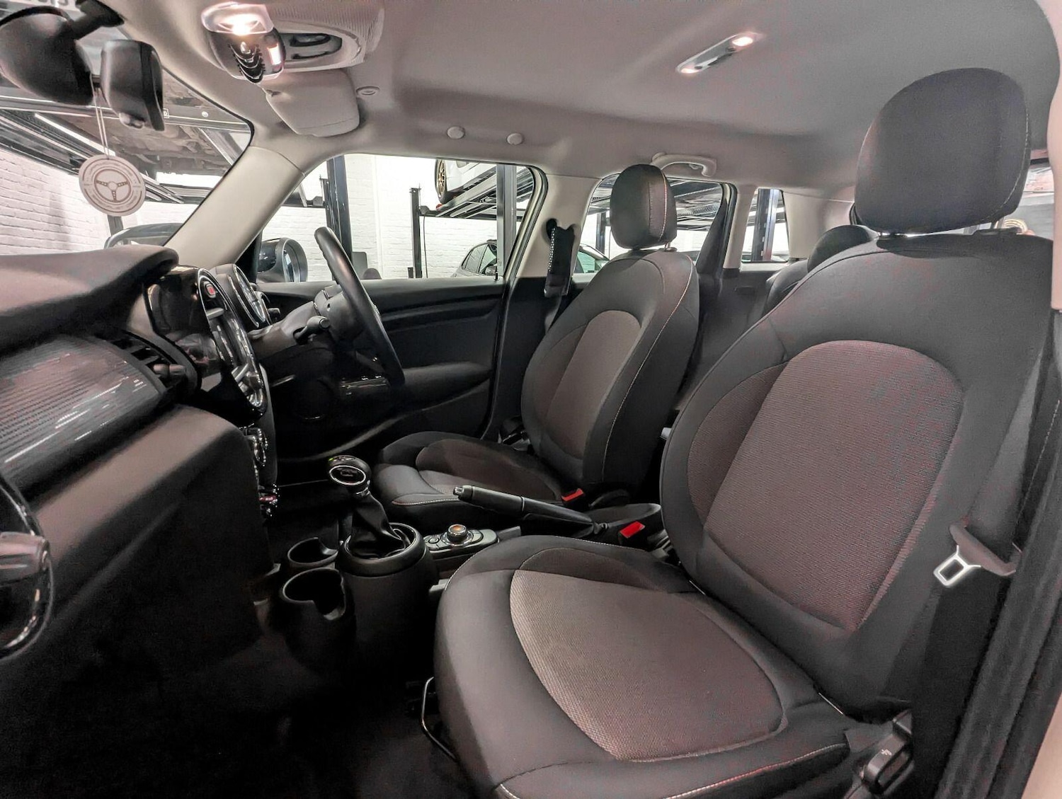 Used MINI Hatch 2017 for sale - 78184820: Photo 37