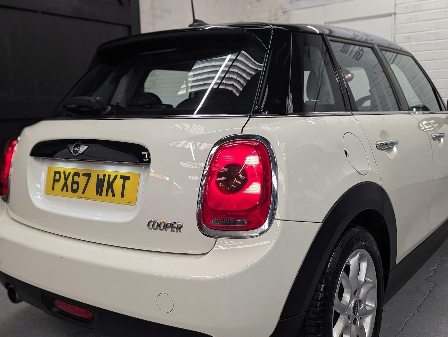 Used MINI Hatch 2017 for sale - 78184820: Photo 42