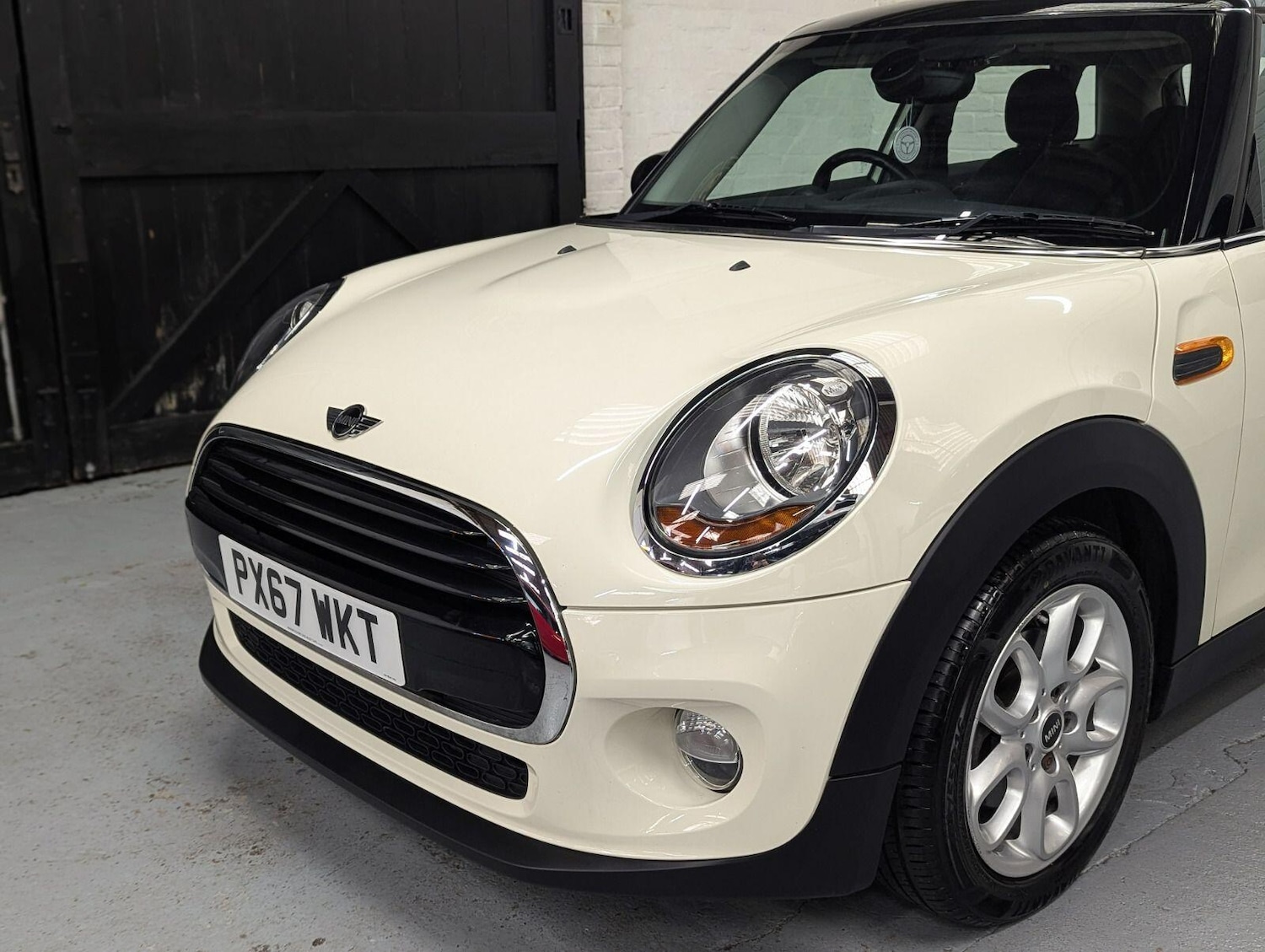 Used MINI Hatch 2017 for sale - 78184820: Photo 5