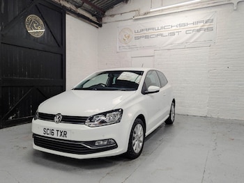 Used Volkswagen Polo 2016 for sale - 79201819: Photo