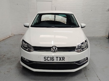 Used Volkswagen Polo 2016 for sale - 79201819: Photo