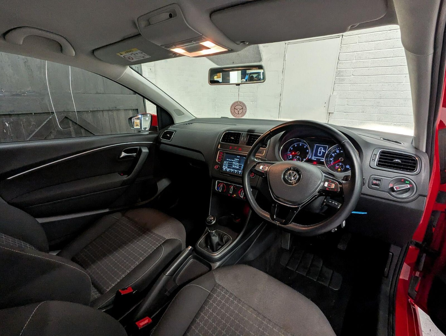 Used Volkswagen Polo for sale - 77306364: Photo 19