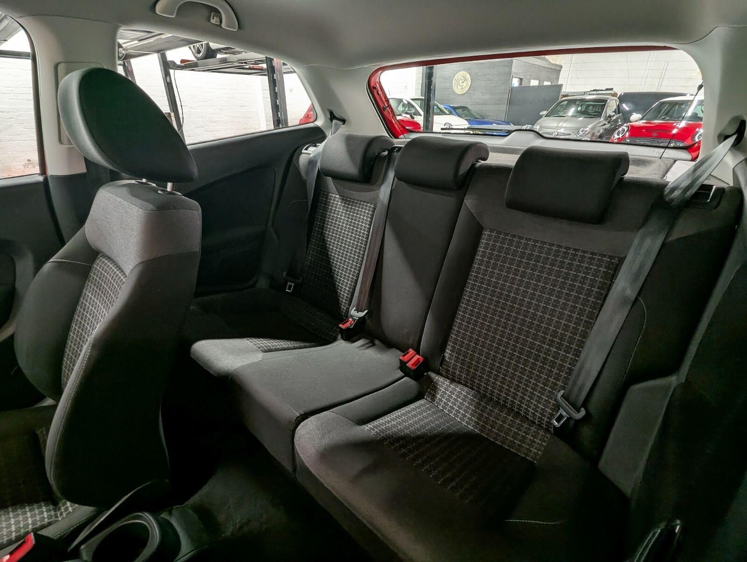 Used Volkswagen Polo for sale - 77306364: Photo 24