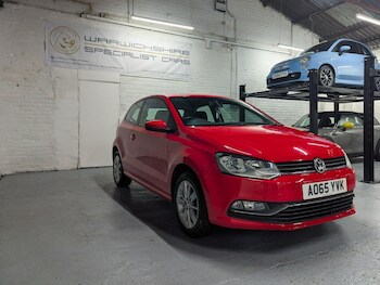 Used Volkswagen Polo 2015 for sale - 77306364: Photo