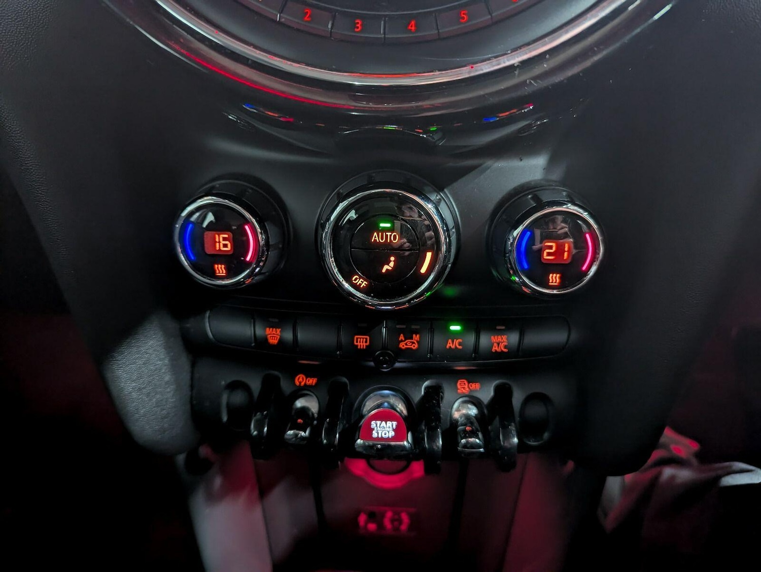 Used MINI Hatch 2015 for sale - 76913775: Photo 18