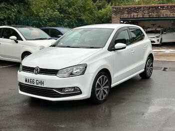 Used Volkswagen Polo 2016 for sale - 79574607: Photo