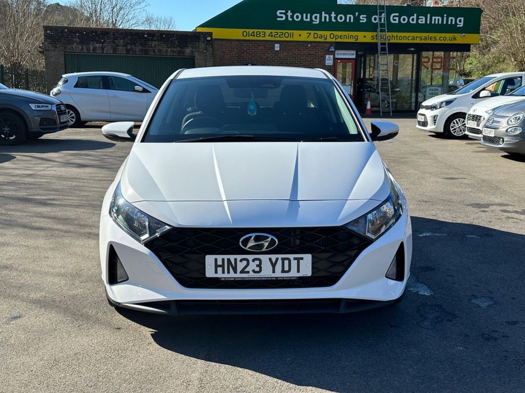 Used Hyundai i20 2023 for sale - 77936859: Photo 2
