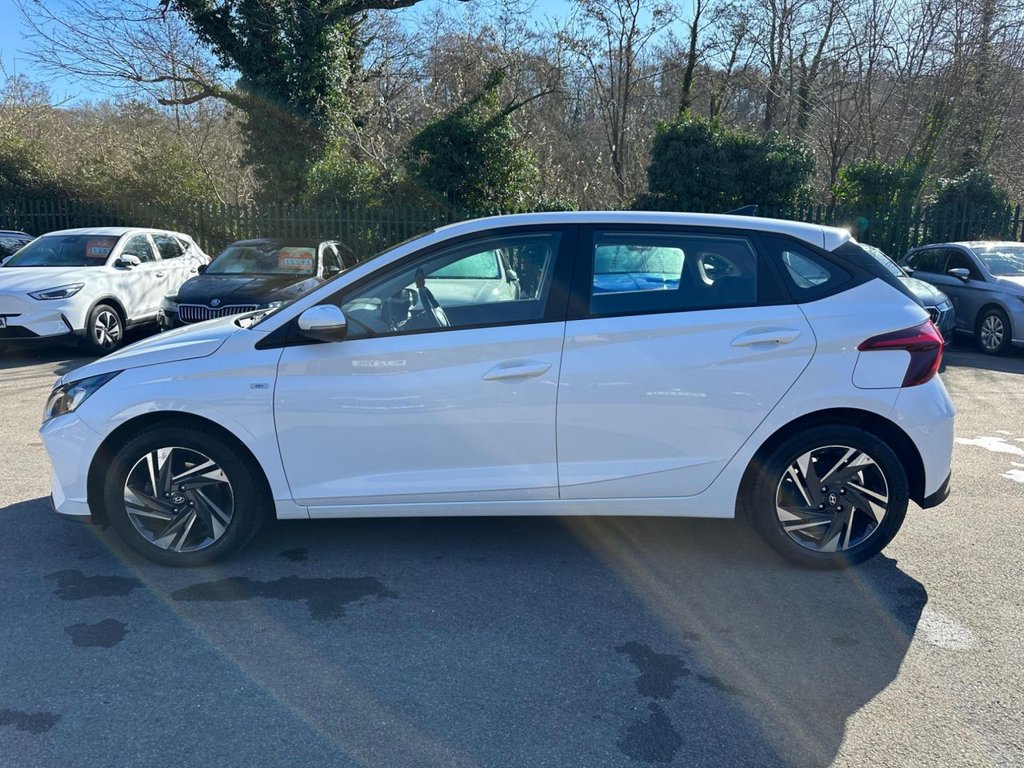 Used Hyundai i20 2023 for sale - 77936859: Photo 5