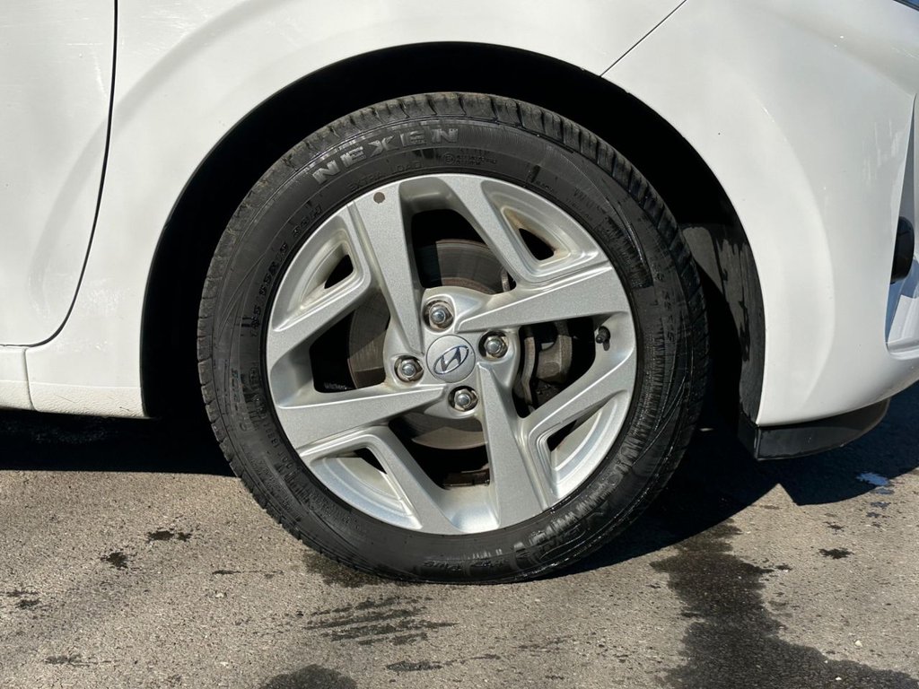 Used Hyundai i10 2023 for sale - 77936746: Photo 10