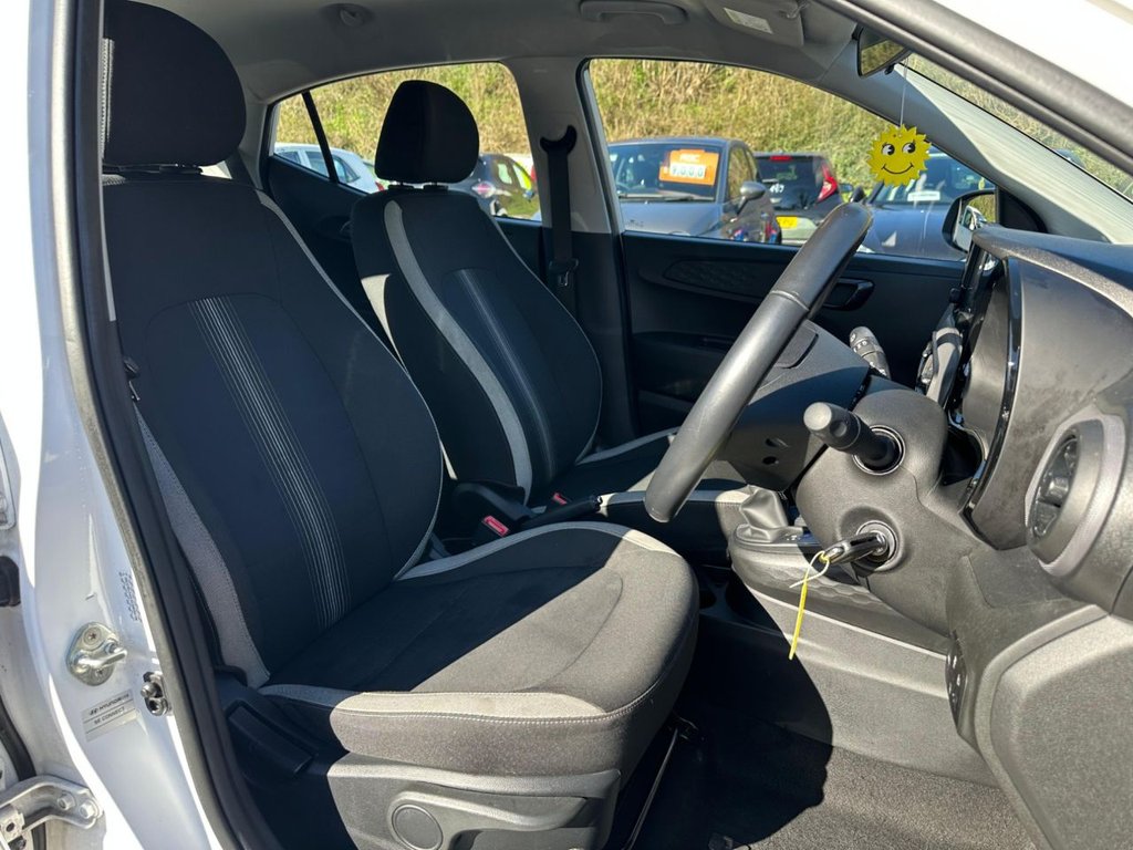 Used Hyundai i10 2023 for sale - 77936746: Photo 12