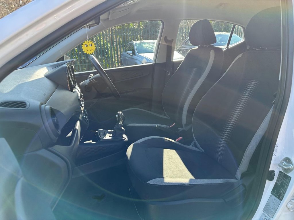 Used Hyundai i10 2023 for sale - 77936746: Photo 13