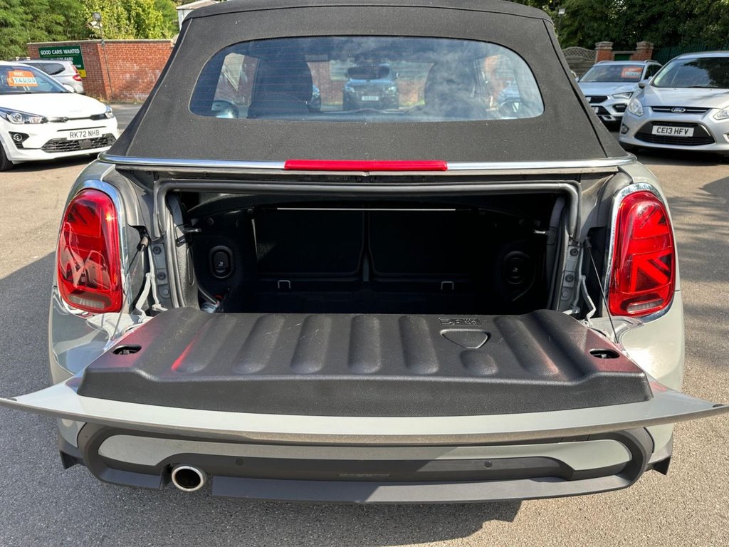 Used MINI Convertible 2022 for sale - 76840590: Photo 10