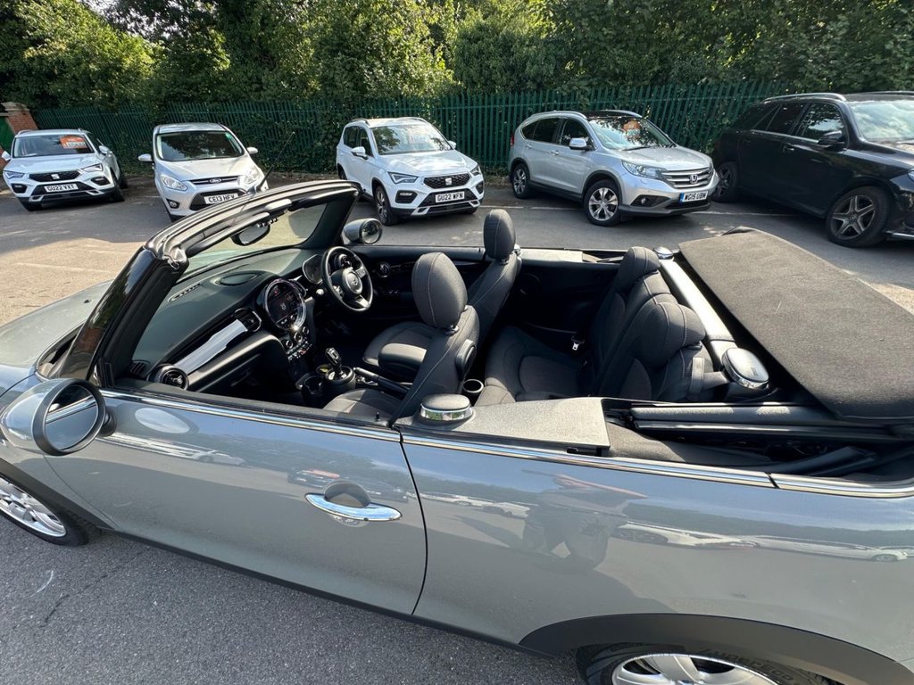 Used MINI Convertible 2022 for sale - 76840590: Photo 20