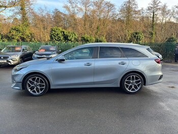 Used Kia Ceed 2022 for sale - 77188292: Photo