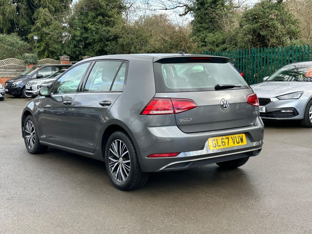 Used Volkswagen Golf 2017 for sale - 77835429: Photo 8