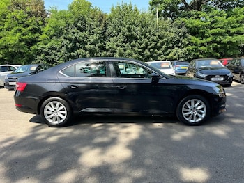 Used Skoda Superb 2023 for sale - 79221027: Photo