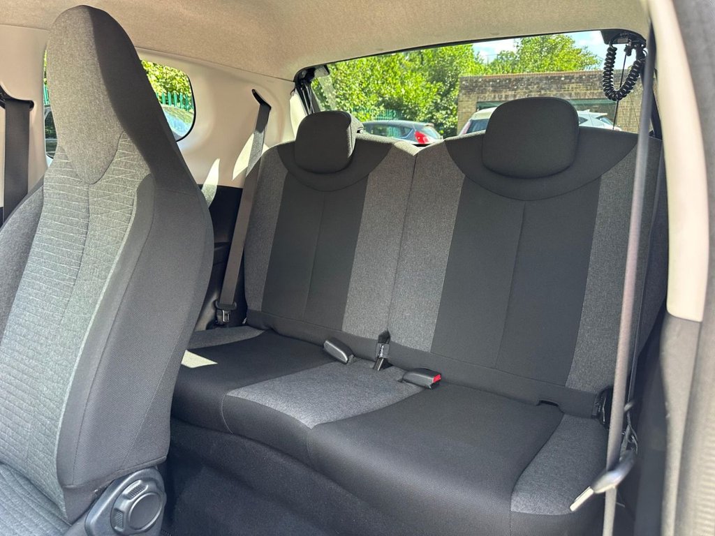 Used Citroen C1 2016 for sale - 76840611: Photo 15