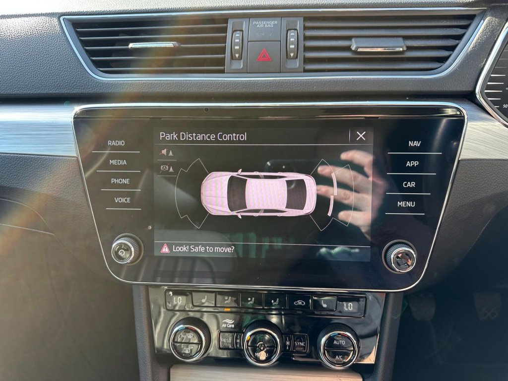 Used Skoda Superb 2023 for sale - 77920121: Photo 22