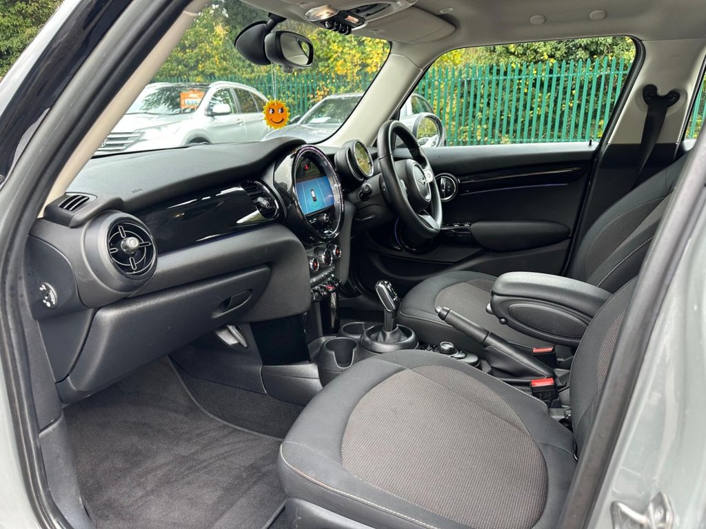 Used MINI Hatch 2022 for sale - 76840581: Photo 16