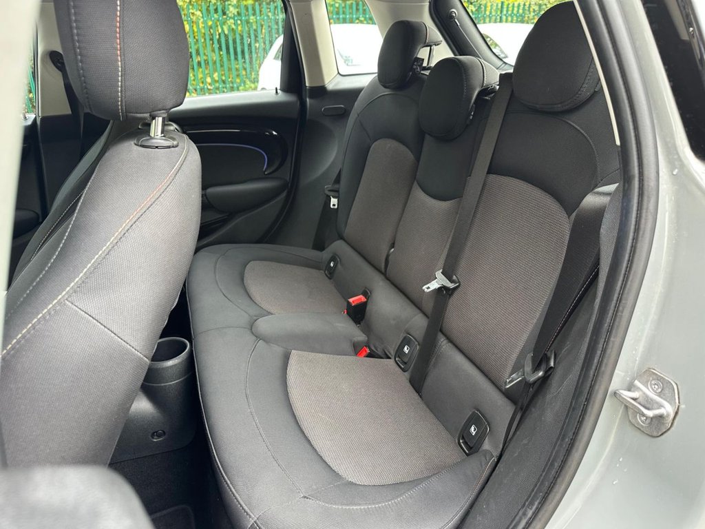 Used MINI Hatch 2022 for sale - 76840581: Photo 17