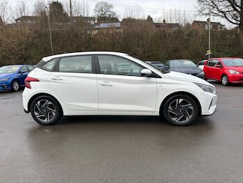 Used Hyundai i20 2023 for sale - 77394390: Photo