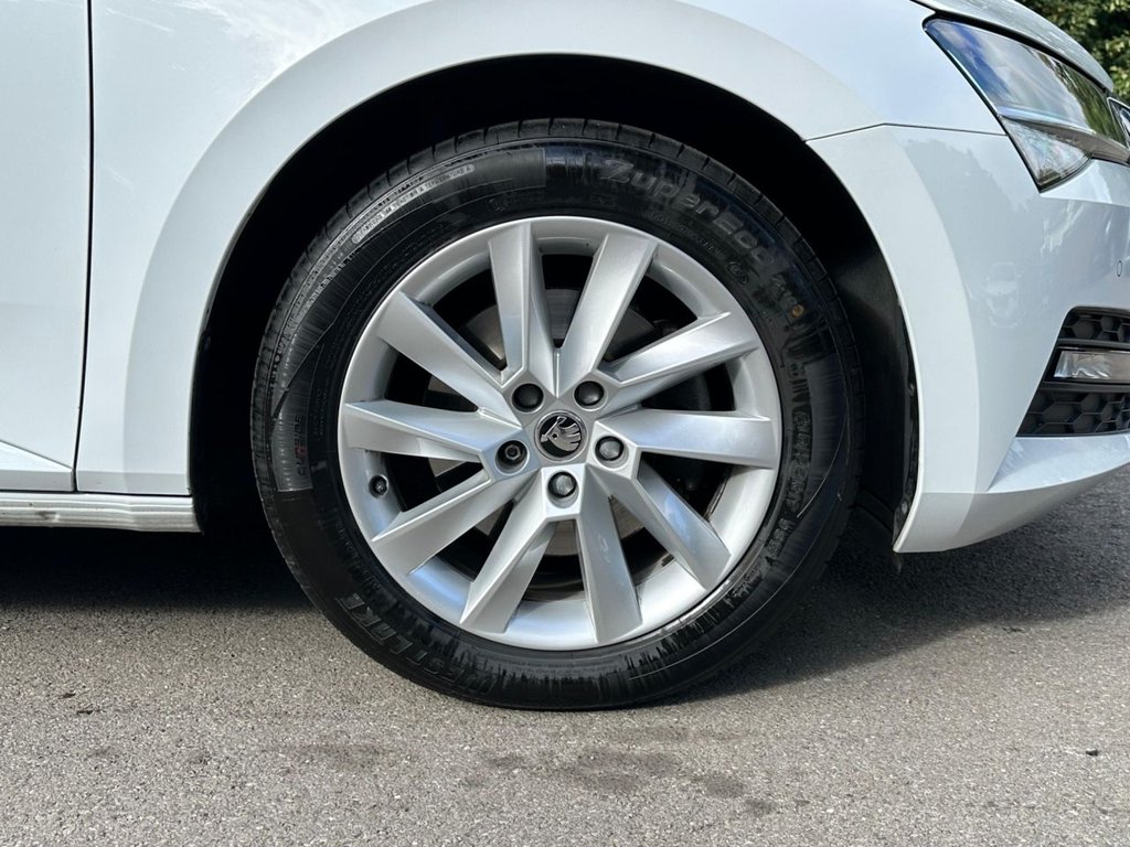 Used Skoda Superb 2023 for sale - 76840589: Photo 10