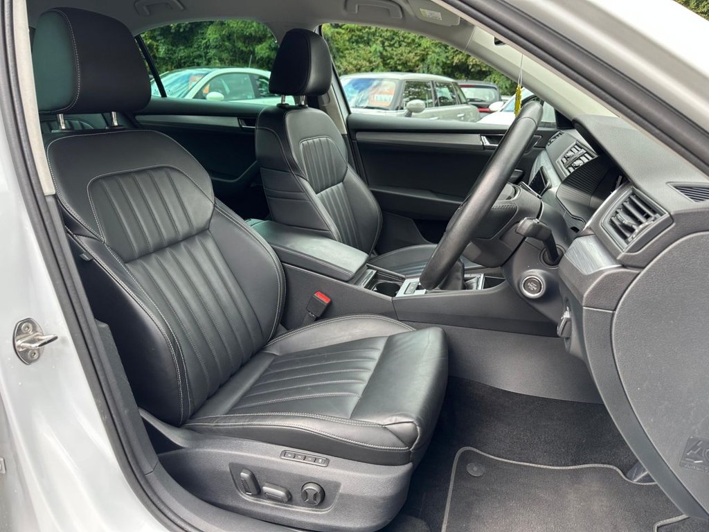 Used Skoda Superb 2023 for sale - 76840589: Photo 12